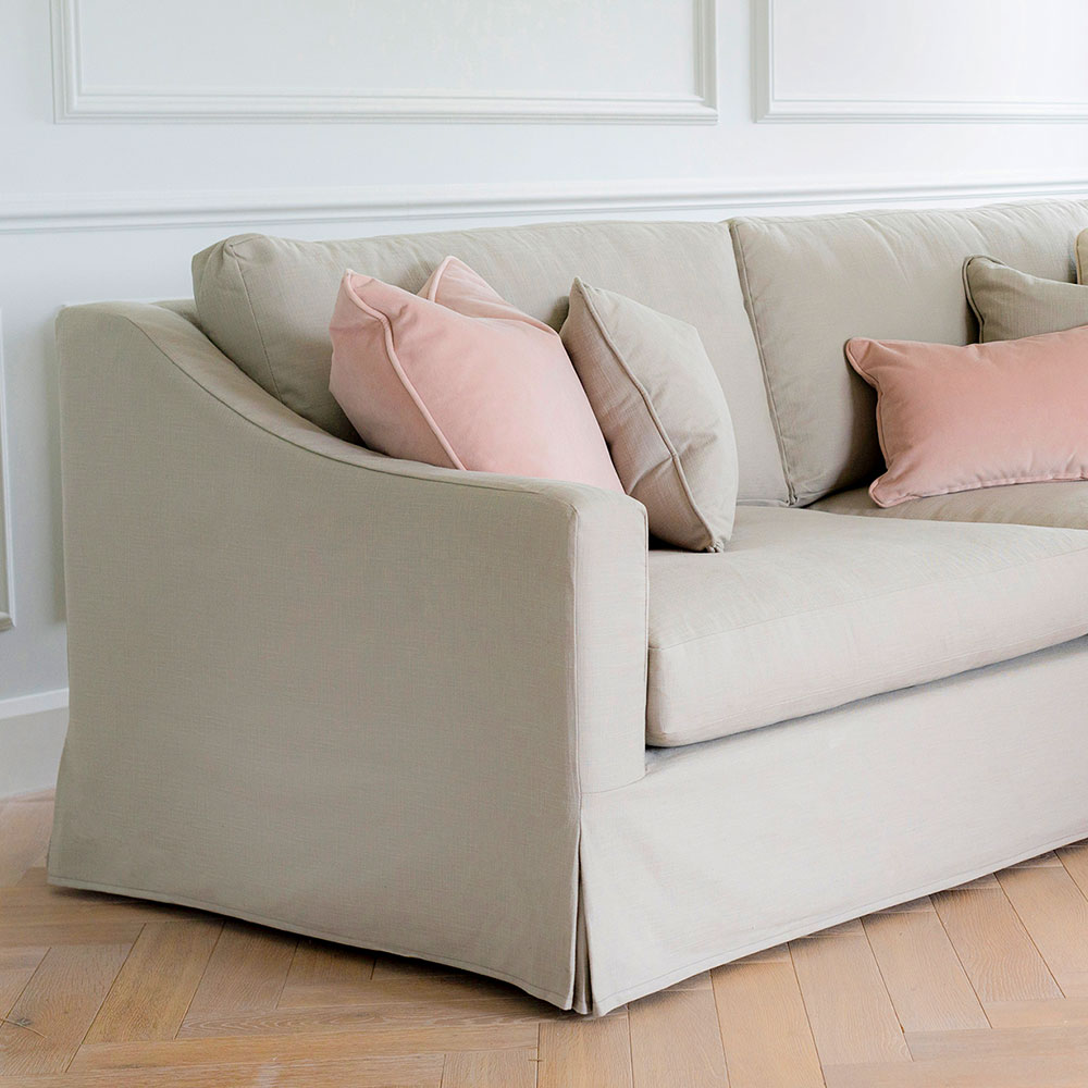 Hannah Sofa in Antwerp Cream Loose Cover